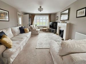 Photo 13- click for photo gallery